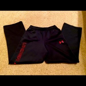 Boys Under Armour Size M